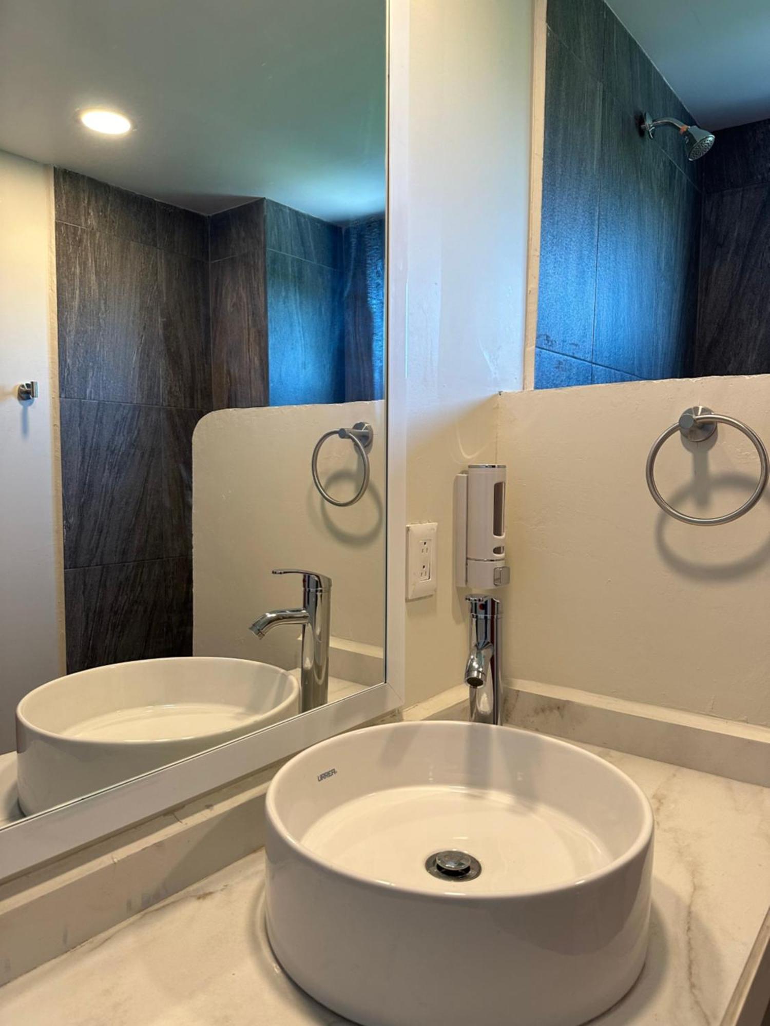 מאהאהואל Oneiro Suites With Sea View מראה חיצוני תמונה