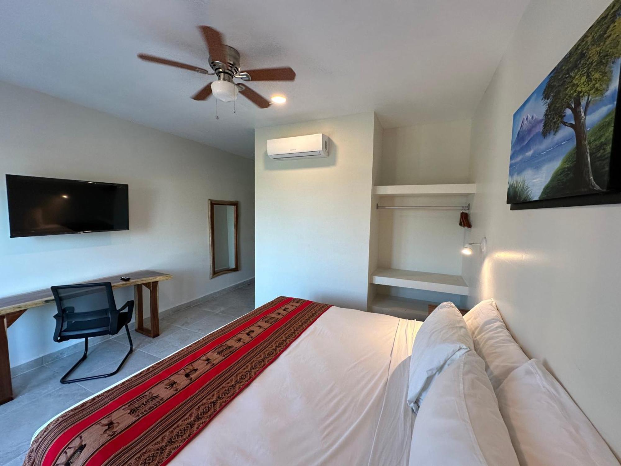 מאהאהואל Oneiro Suites With Sea View מראה חיצוני תמונה