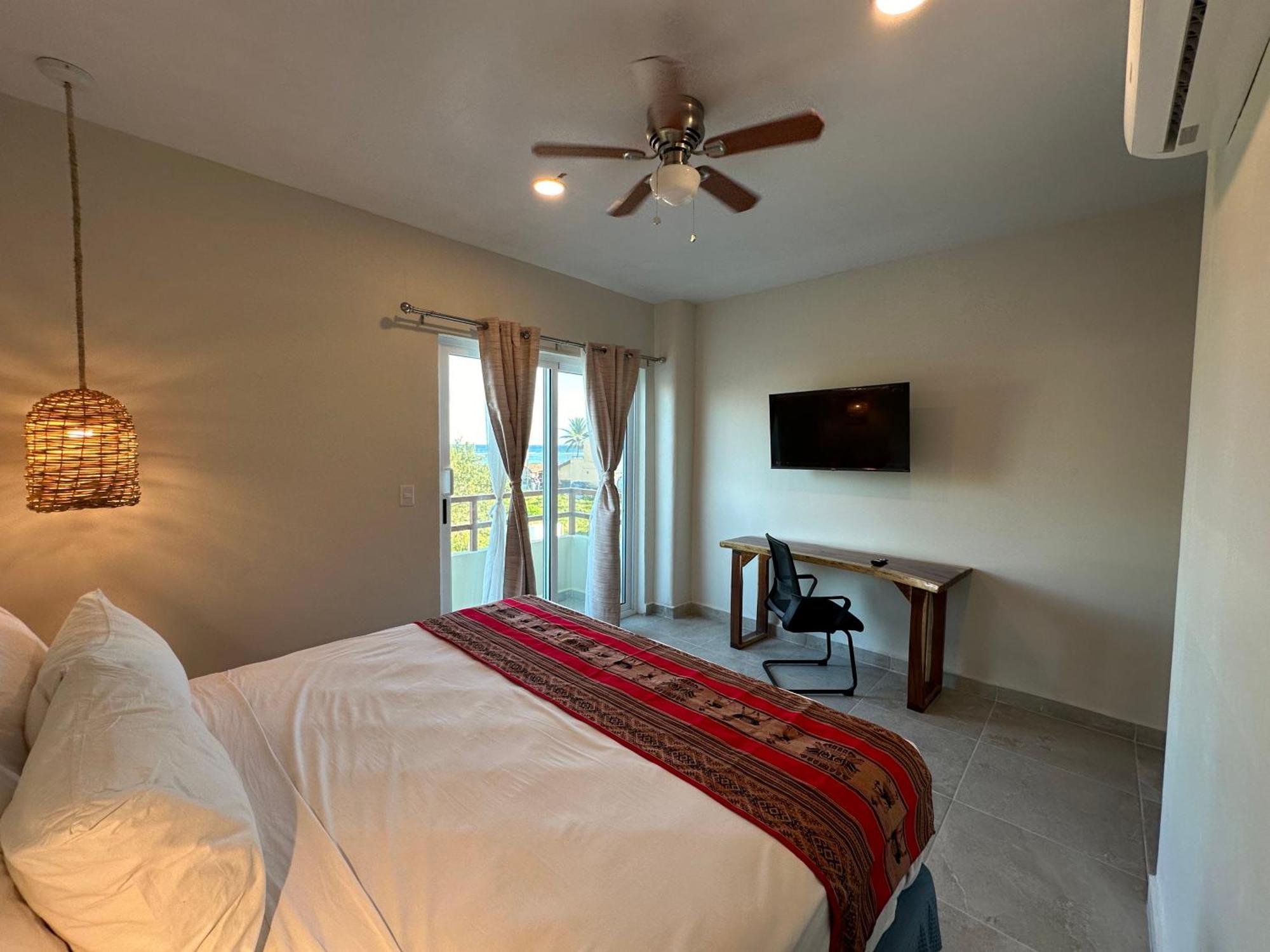 מאהאהואל Oneiro Suites With Sea View מראה חיצוני תמונה